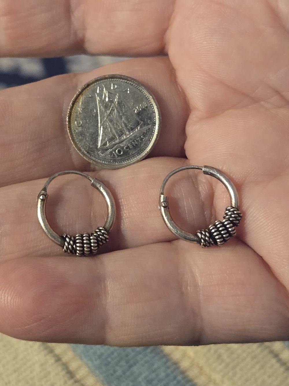 Vintage Sterling Silver Rope Accent Hoop Earring - Blackened Silver